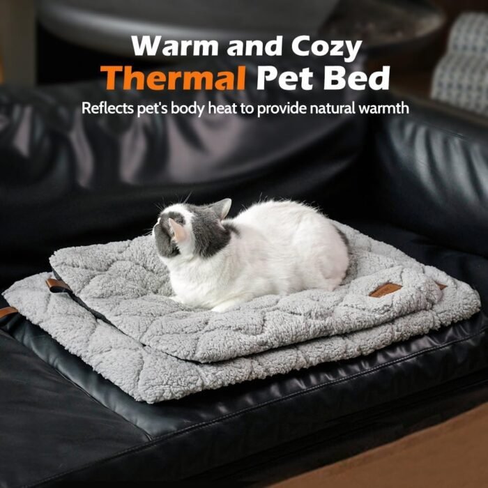 Self Warming Cat Bed Self Heating Cat Dog Mat 24 x 18 inch Soft & Fluffy Cat Bed Noiseless Thermal Pet Pad for Indoor Outdoor Pets with Removable Cover Non-Slip Bottom (24"L x 18"W x 1.2"Th)