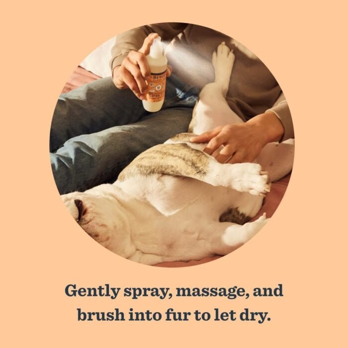 MRS. MEYER'S CLEAN DAY Dog Deodorizing Spray, White Peach Scent, 8oz