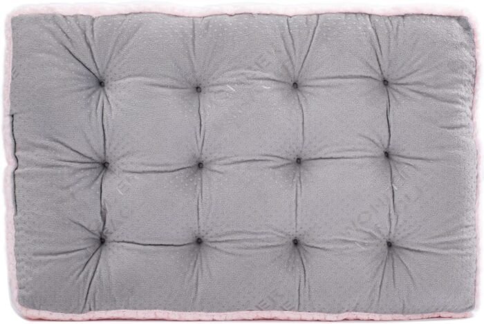 WONDER MIRACLE Fuzzy Deluxe Pet Beds, Super Plush Dog or Cat Beds Ideal for Dog Crates, Machine Wash & Dryer Friendly (22" x 30", M-Baby Pink)