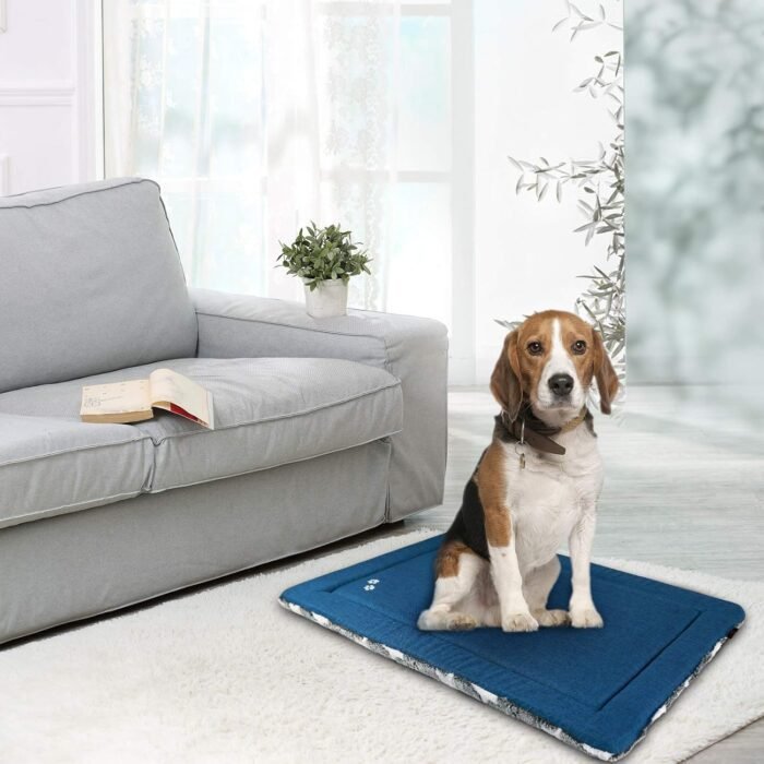 KROSER Fancy Dog Crate Pad & Bed Mat, Reversible (Cool & Warm), Machine Washable, Small to XXX-Large Dogs, Grey, Navy, Star Pattern